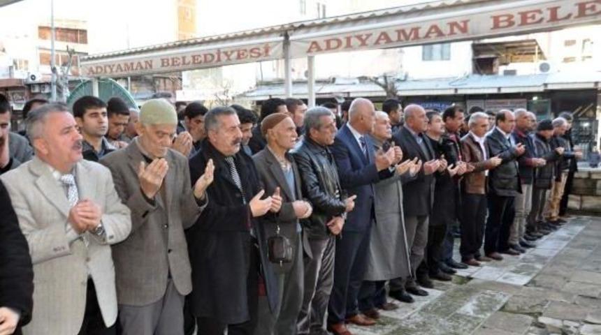 Adıyaman'da &Ccedil;akıroğlu I&ccedil;in Mevlit Ve Gıyabi Cenaze Namazı