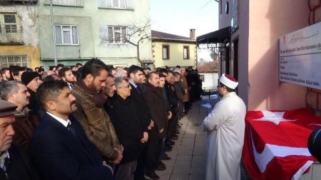 Bilecik&rsquo;te Fırat &Ccedil;akıroğlu İ&ccedil;in Gıyabi Cenaze Namazı Kılındı