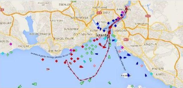 Boğaz'da Arıza Yapan Tanker Bebek Açıklarında Demir Attı