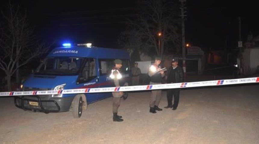 Tartışma Cinayetle Sonu&ccedil;landı: 1 &Ouml;l&uuml;, 1 Yaralı