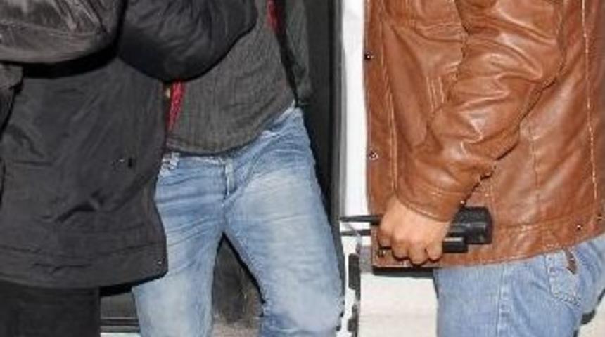 Film Gibi Operasyonla Ka&ccedil;tı Film Gibi Operasyonla Yakalandı