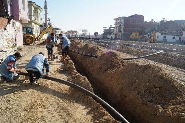 Aski’den İlçayı Deresinin İki Yakasında Eş Zamanlı Çalışma