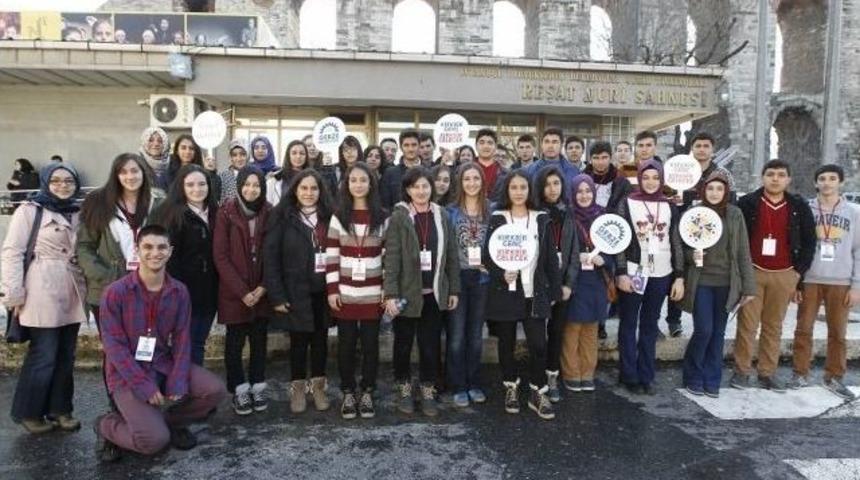 41 Gen&ccedil; 41 Gelecek &Ouml;ğrencilerine Seminer