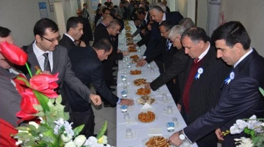 Y&uuml;ksekova&rsquo;da Vergi Haftası Kutlandı