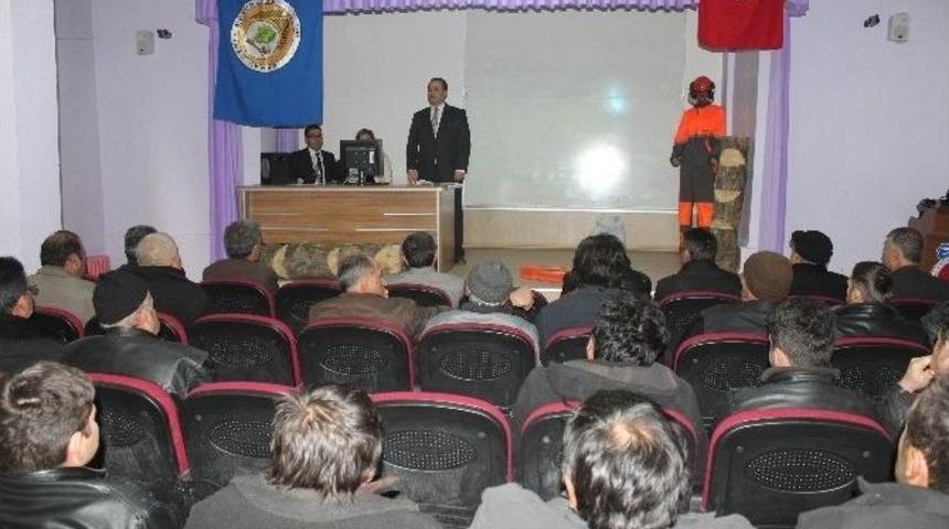 Beyşehir&rsquo;de Ağa&ccedil; Kesme Ve Boylama Operat&ouml;rl&uuml;ğ&uuml; Kursu