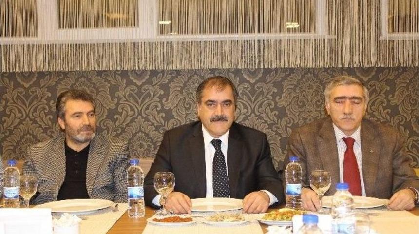 Taşkesenlioğlu: Erzurum Sevdamız Hi&ccedil; Bitmedi