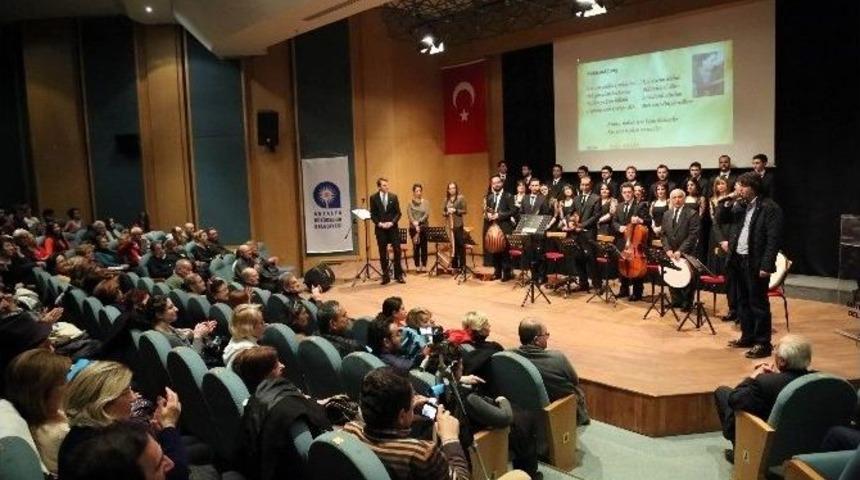 Cevdet &Ccedil;ağla Eserleri M&uuml;zikseverlerle Buluştu