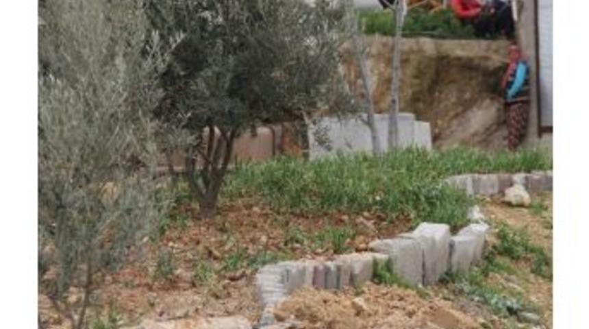 Kanalizasyon Kazısından Top Mermisi &Ccedil;ıktı