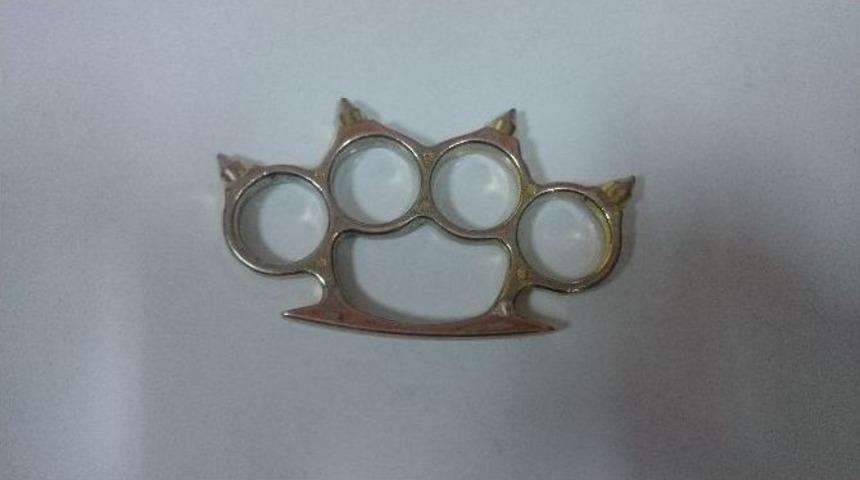 Erzincan&rsquo;da Ateşli Silah Ve Muşta Ele Ge&ccedil;irildi