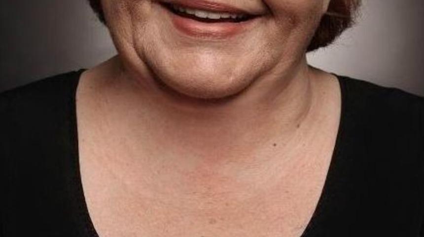 Defne Yalnız, 60&rsquo;ıncı Yılını B&uuml;y&uuml;k&ccedil;ekmece&rsquo;de Kutluyor