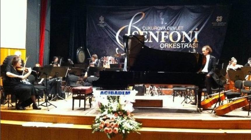 Acıbadem Sanatseverin Yanında