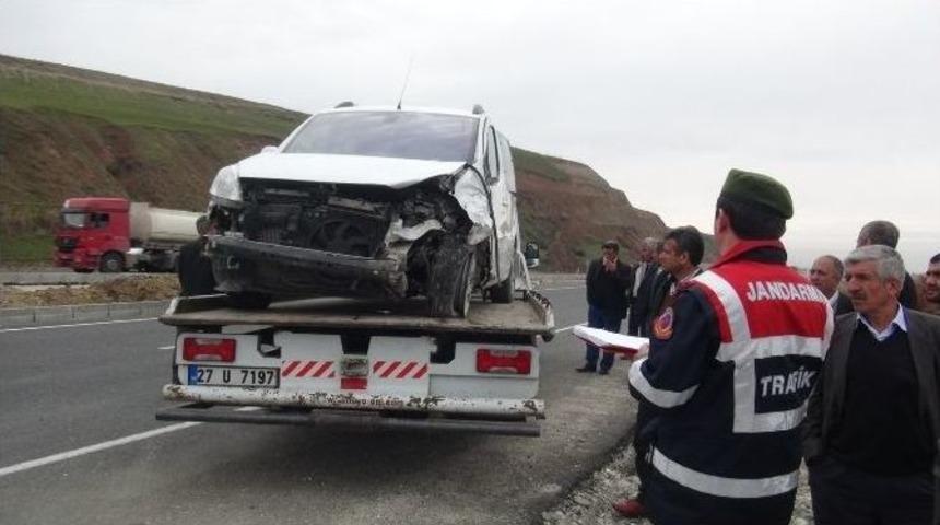 Batman&rsquo;da Trafik Kazası: 3 Yaralı