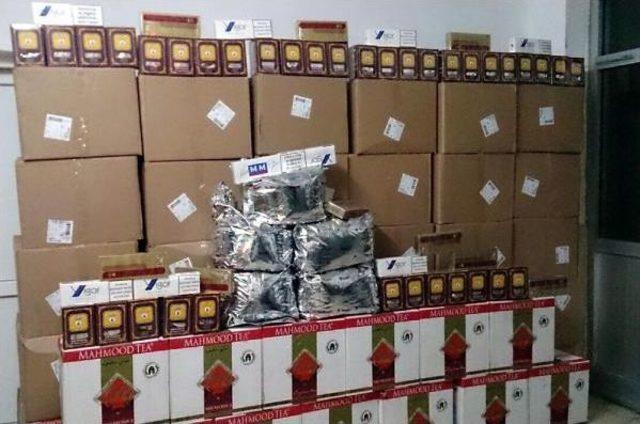 Kargo Kamyonunda 1 Ton 200 Kilo Kaçak Çay Bulundu