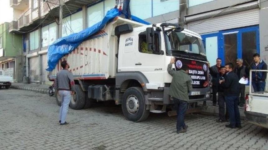 Silopili Gen&ccedil;ler Kobani İ&ccedil;in Yardım Topladı