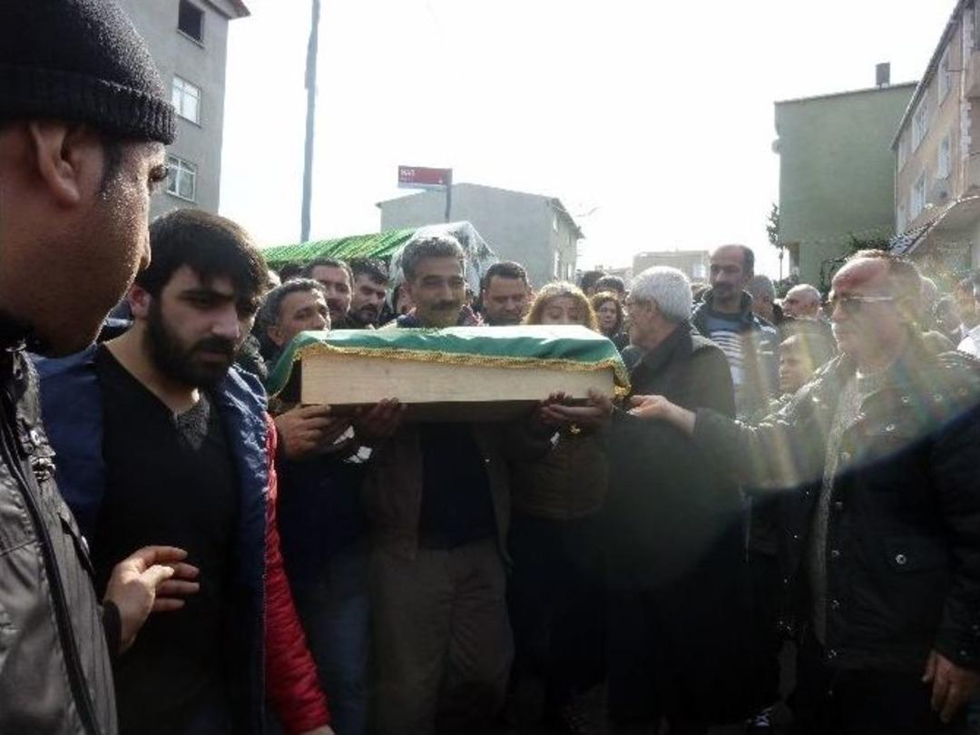 Sobadan Sızan Gazdan Zehirlenen Anne Ve Bebeği Toprağa Verildi