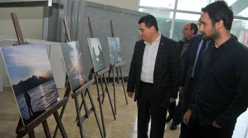 Erdem Bayazıt K&uuml;lt&uuml;r Merkezi&rsquo;nde Instagram Fotoğrafları Sergisi