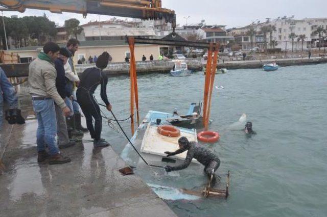 Didim'de Fırtına Balıkçı Teknesini Batırdı