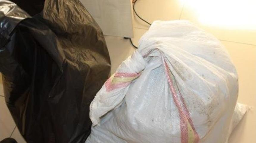 Gaziantep'te Operasyon: 8 G&ouml;zaltı