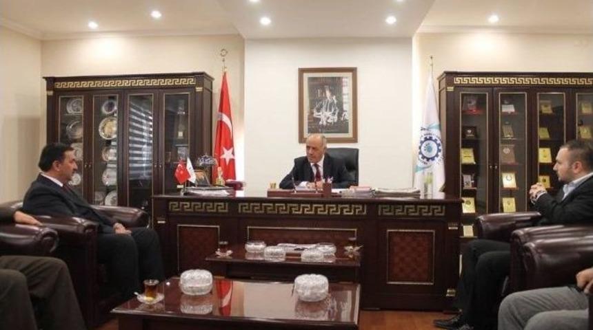 Vesim Yılmaz, Şehrin &Ouml;nde Gelenlerini Ziyaret Etti