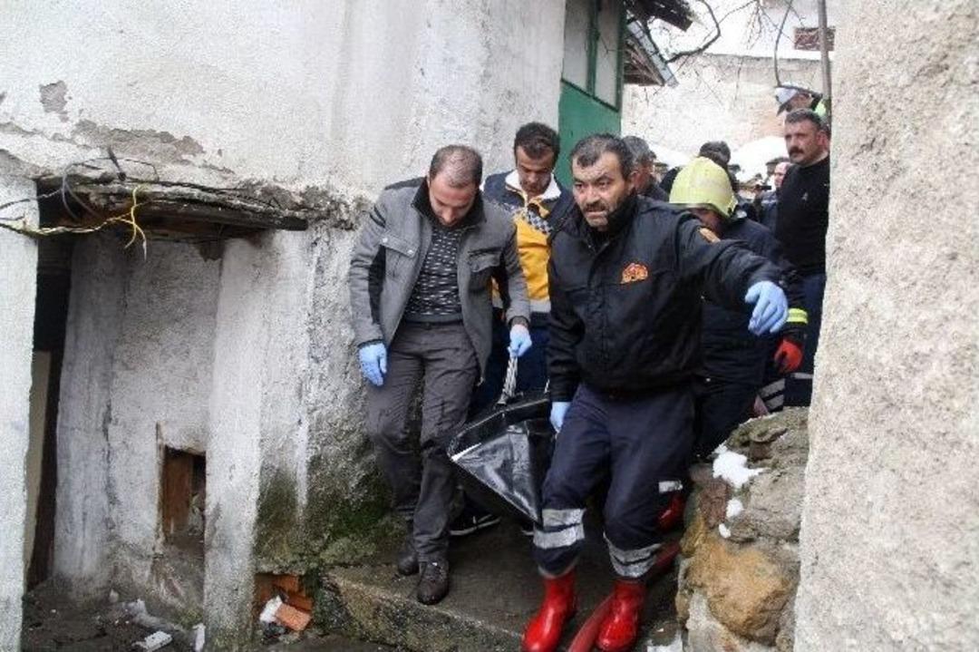 Yozgat&rsquo;ta Evde Yangın &Ccedil;ıktı: 1 &Ouml;l&uuml;