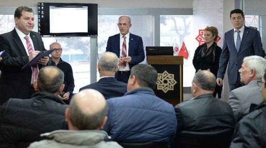 Karesi Belediyesi Muhtarlarla İstişare Yaptı