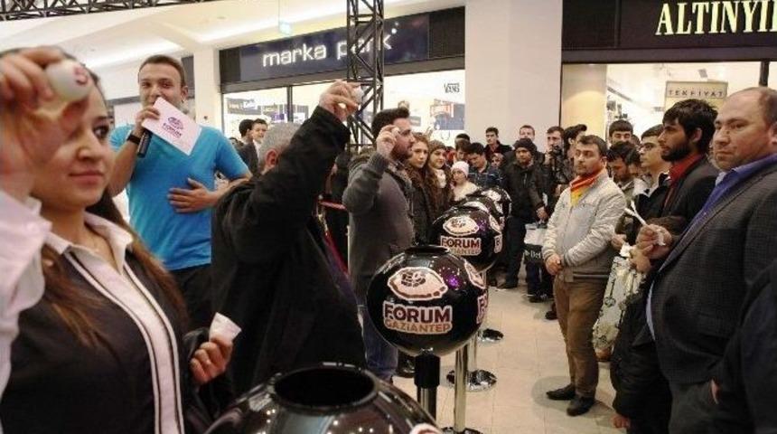 Forum Gaziantep&rsquo;in Hediyelerinden İlk Mercedes Talihlisini Buldu