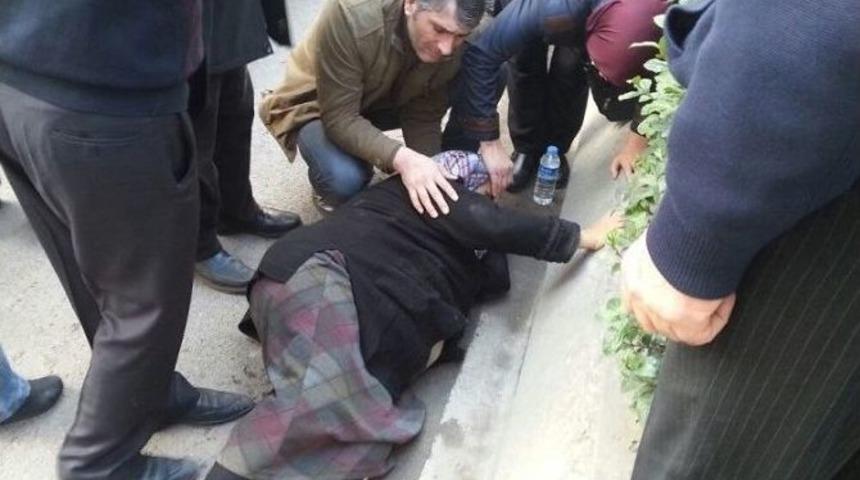 Yaşlı Kadın Kazada Yaralandı