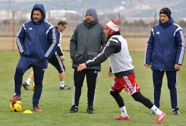 Sivasspor Pas Çalıştı