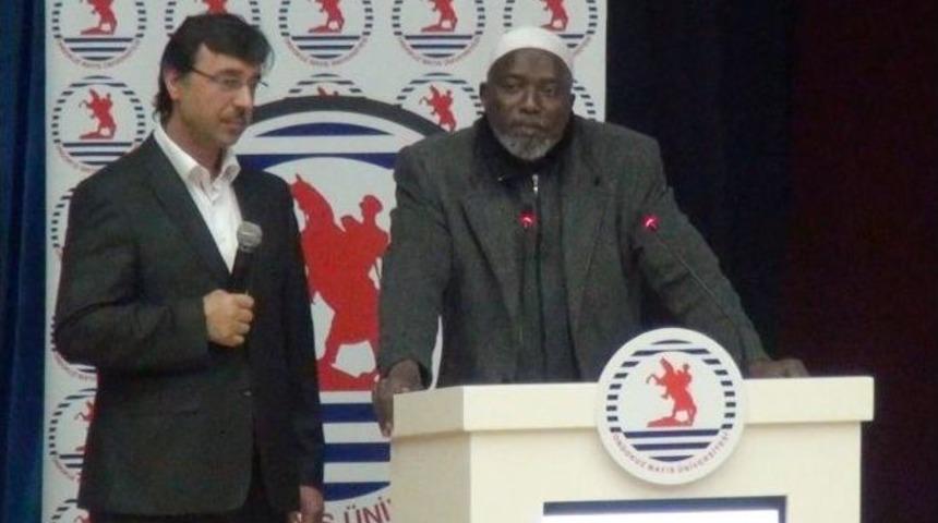 &Ccedil;ad B&uuml;y&uuml;kel&ccedil;isi Ve Baş M&uuml;ft&uuml;s&uuml; Afrika&rsquo;da İslam Ve M&uuml;sl&uuml;manları Anlattı