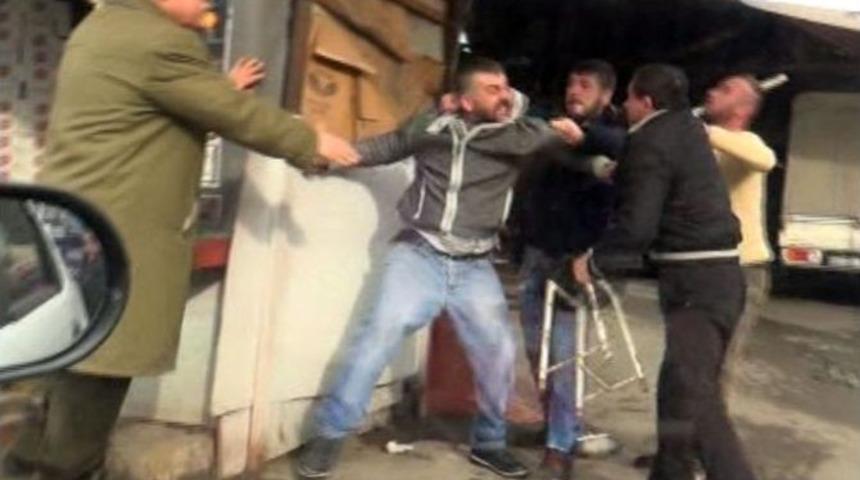 Sarhoşlar Tekme Tokat Kavga Etti