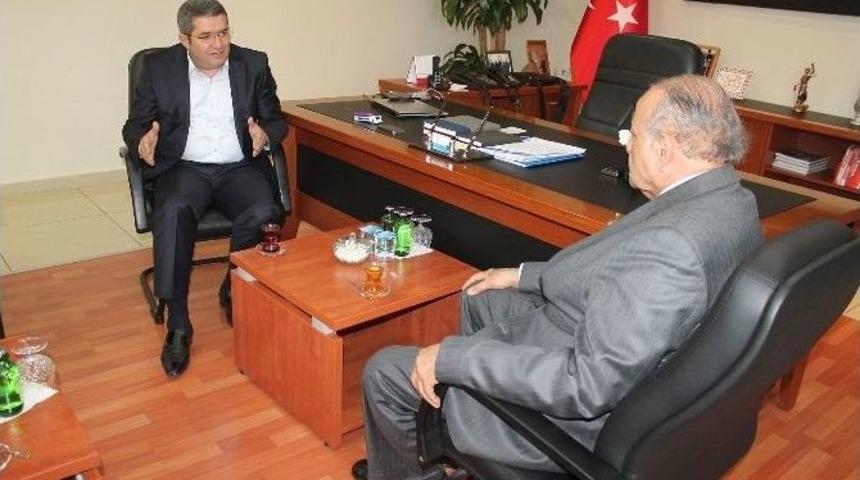 Ak Partili Ka&ccedil;maz Ziyaretlerini S&uuml;rd&uuml;r&uuml;yor