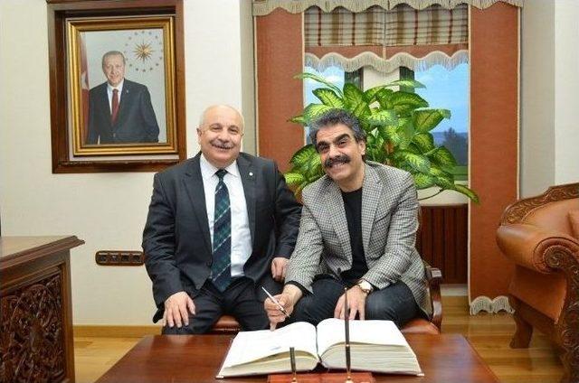 Hayatı Ve İnsanı Okumak Konferansı 1