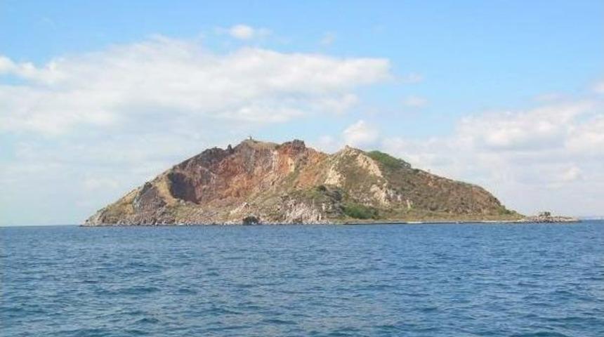 Yassıada Ve Sivriada'ya Otel, Lokanta, Otopark, Pasta Salonu I&ccedil;in Ilk Adım Atıldı