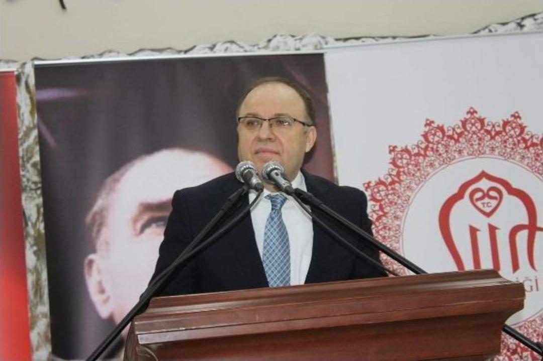 Siirt Valisi Tutulmaz Muhtarlarla Bir Araya Geldi