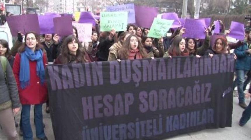 Başkent'te Kadınların &Ouml;zgecan Y&uuml;r&uuml;y&uuml;ş&uuml;ne Polis M&uuml;dahale Etti