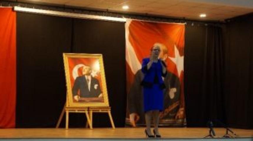 Atat&uuml;rk&rsquo;&uuml;n Marmaris&rsquo;e Gelişi Kutlandı