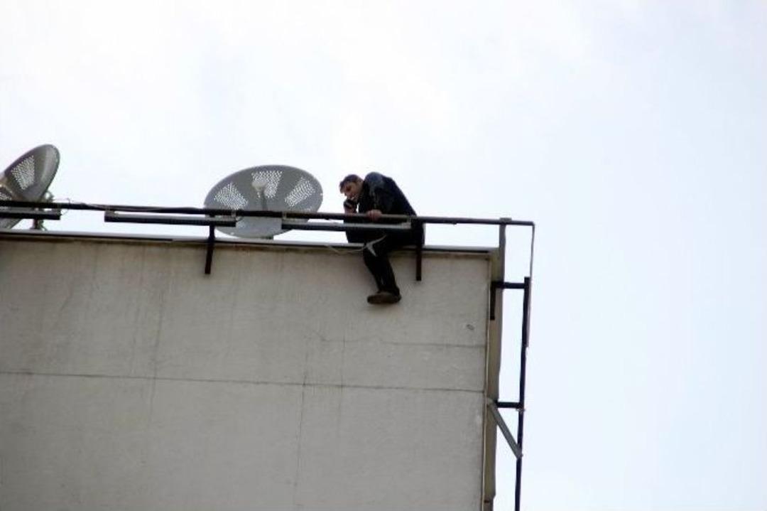 Ekmek İ&ccedil;in 12. Kata &Ccedil;ıktı