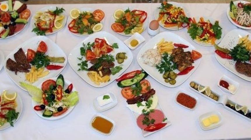 Adana Sağlık Hizmetinde &Ccedil;ıtayı Y&uuml;kseltti