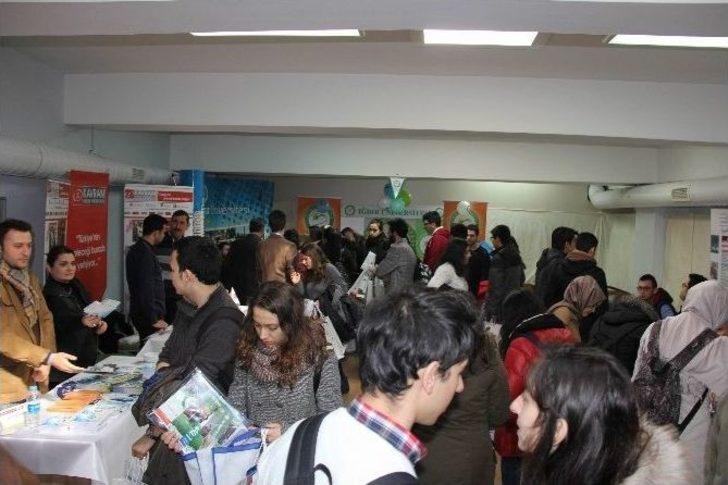 Iğdır Üniversitesi Final Eğitim Kurumlarının Düzenlediği 5.üniversiteler Fuarına Katıldı