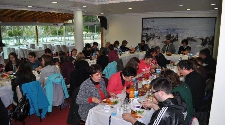 Erasmus &Ouml;ğretmen Ve &Ouml;ğrencileri Silifke&rsquo;de