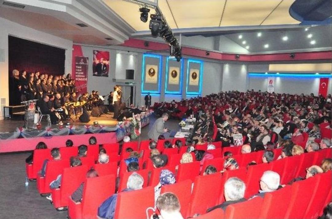 Manisa Vergi Dairesi Korosundan Konser