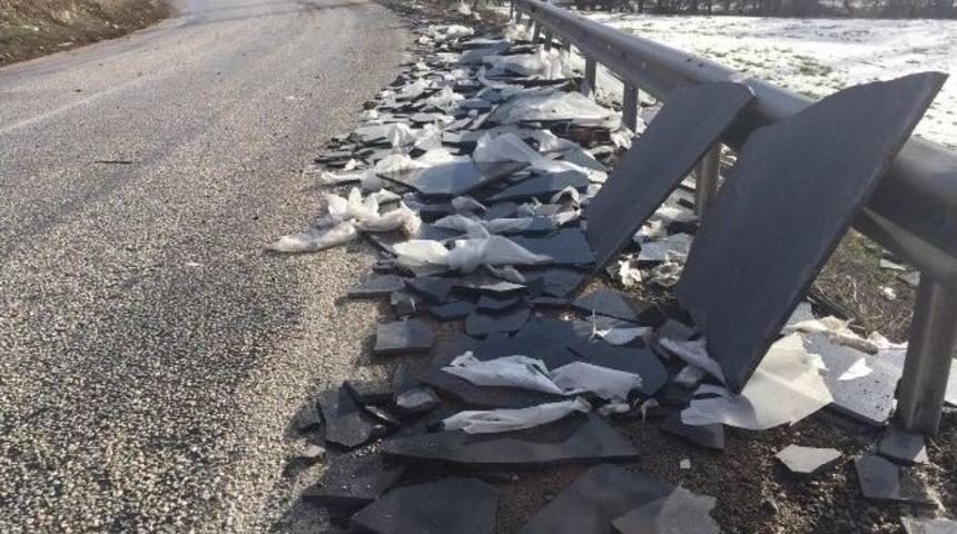 Afyon Yolunda Ucuz Atlatılan Kaza