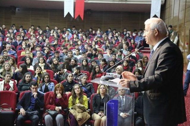 Torbalı’da Abdülhamit Han’ı Anma Etkinliklerine Büyük İlgi