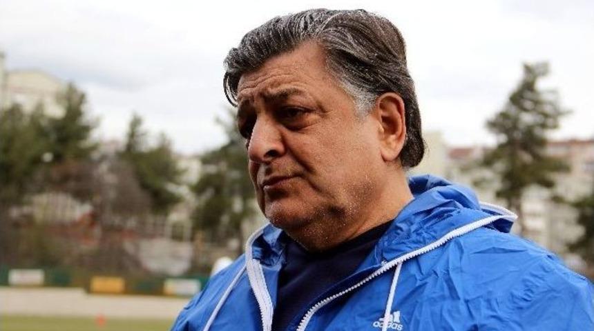 Yılmaz Vural&rsquo;lı Karab&uuml;kspor Yeni Bir Başlangı&ccedil; Peşinde