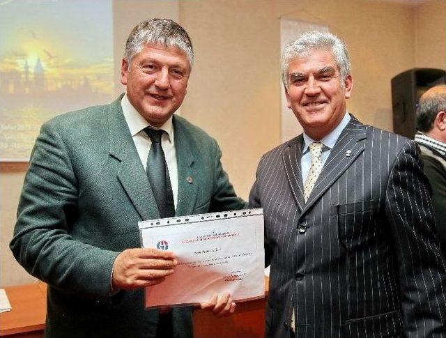 Ga&uuml;n Genel Sekreteri Eroğlu, &ldquo;rehberlik G&ouml;n&uuml;ll&uuml;l&uuml;k İster&rdquo; 1