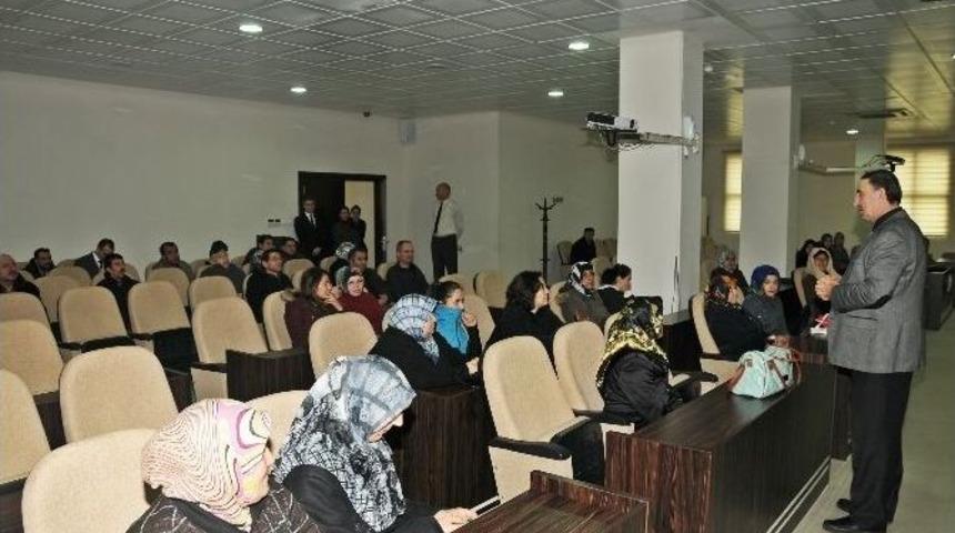 M. Kemalpaşa Belediyesi&rsquo;nden 30 Kişiye İş İmk&acirc;nı