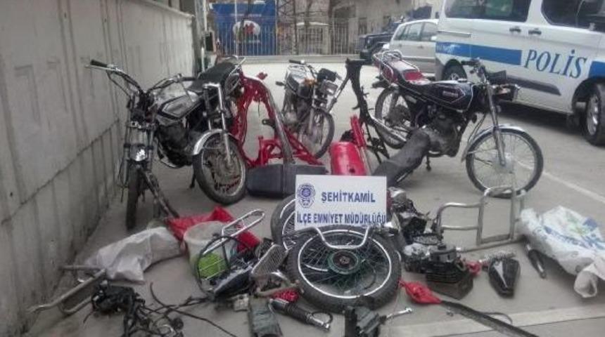 Gaziantep'te Uyuşturucu Ve Hırsızlık Operasyonu: 7 G&ouml;zaltı