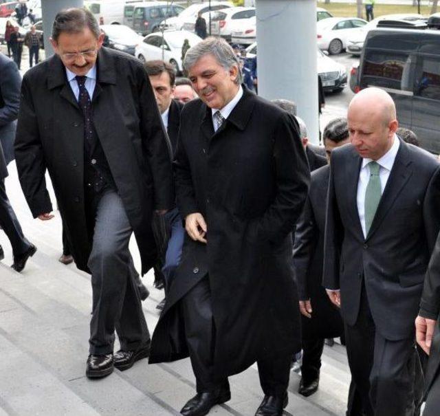 Abdullah Gül, Babası Ve Bir Yakınını Hastanede Ziyaret Etti (3)