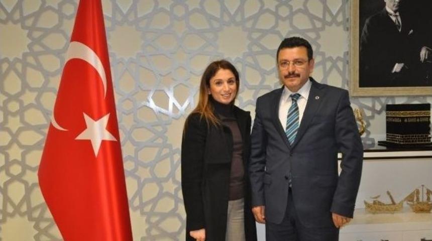 Başkan Gen&ccedil;&rsquo;ten Trabzon İ&ccedil;in Bakan Vurgusu