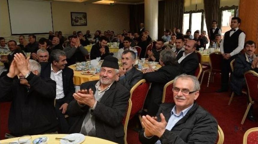 Bin Yıllık Gelenek &Ouml;d&uuml;lle Ta&ccedil;landırıldı